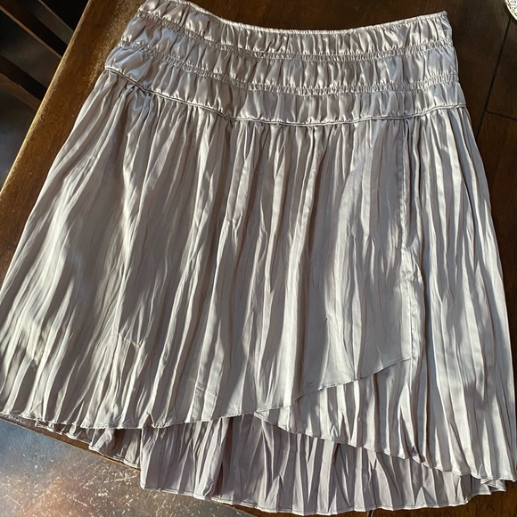 Vintage Sundance Dove Gray Silky A-line Skirt Size 14 - Picture 2 of 12